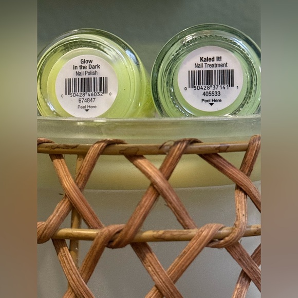 Nail Polish Lot - Nine New Bottles - Picture 17 of 17